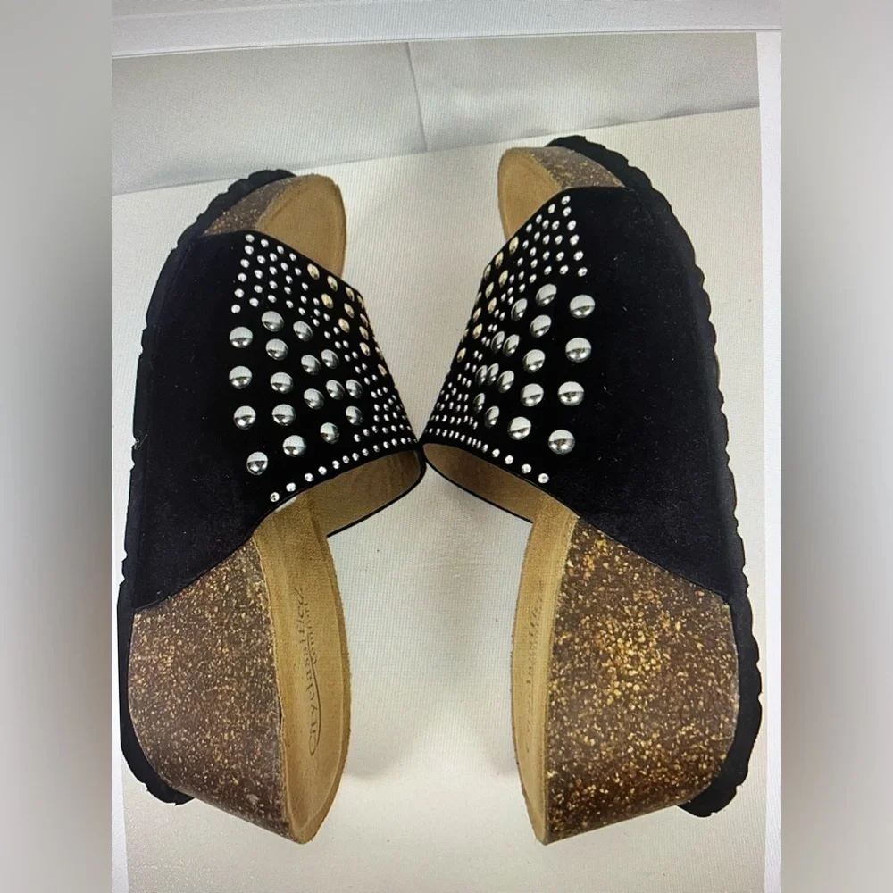 City Classified Womens Cork Suede Slip on wedge sandals Beaded Comfort Size 9